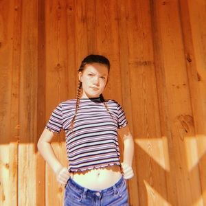 Meet your Posher, Candis